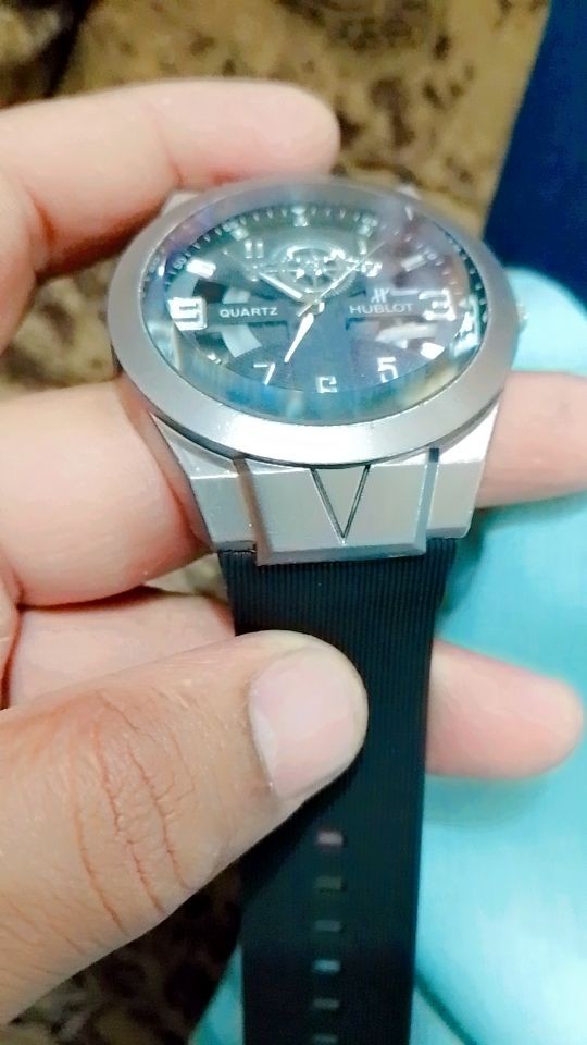 Men’s Watch For Mens Stylish and Durable design Perfect For Sports And Outdoor Activities Comfortable To Wear With Adjustable Strap